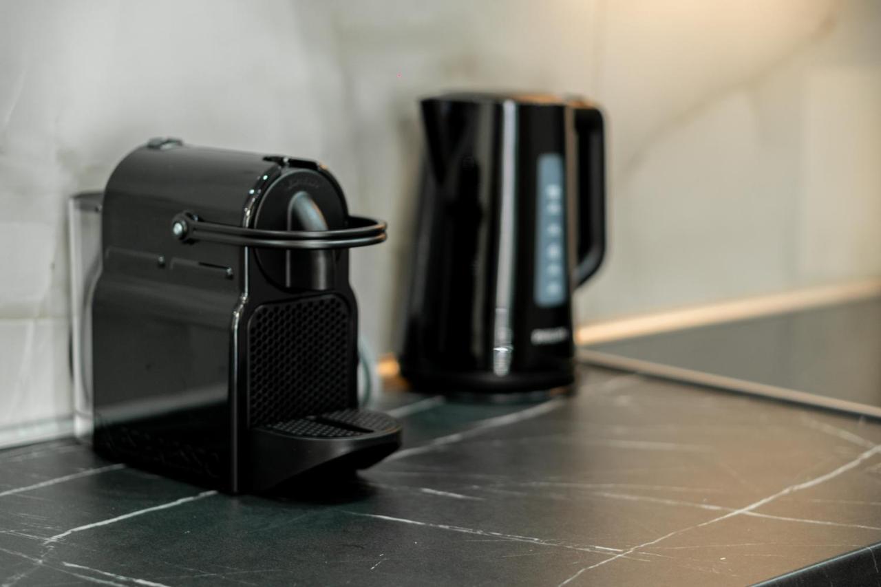 B2 Deluxe Apartments アレクサンドルポリス エクステリア 写真