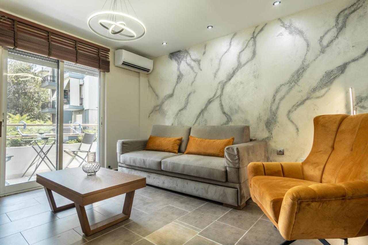 B2 Deluxe Apartments アレクサンドルポリス エクステリア 写真